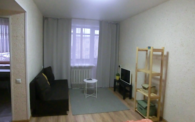 Квартира Лихвинцева 46