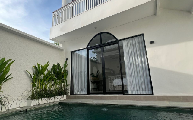 Вилла Carik Kerobokan Seminyak Canggu