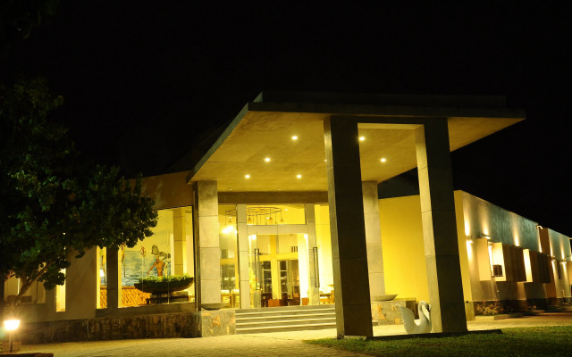 Отель South Lake Resort - Koggala