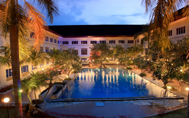 Aston Tanjung Pinang Hotel & Conference Center