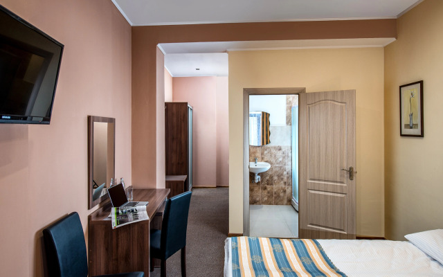 Jam Lviv Hotel