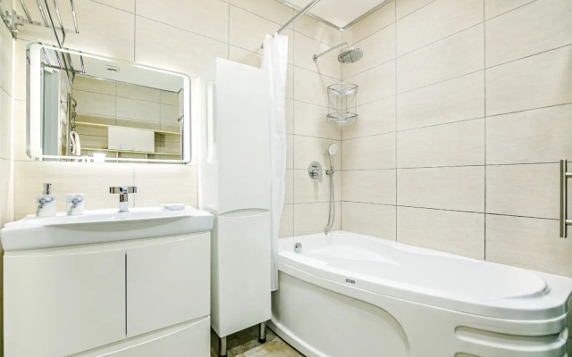 Апартаменты Sea View VIP on Sabah Residence