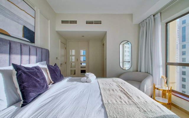 Апартаменты Cozy 1BR with great view