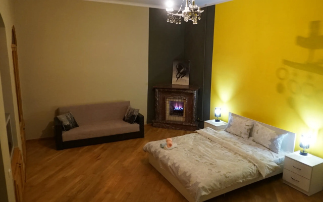 Хостел Happy Baku Hostel & Tours