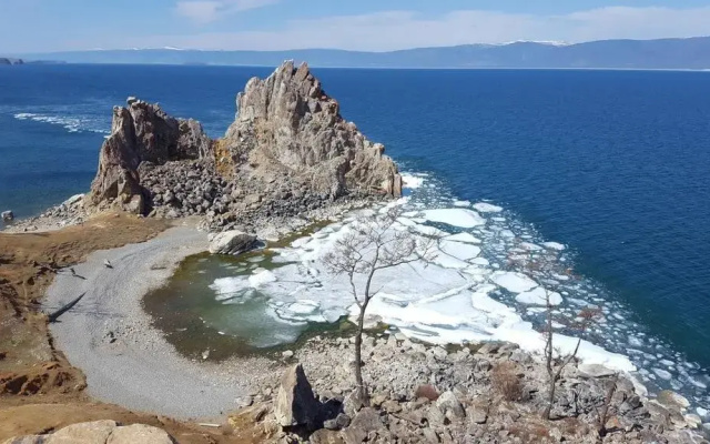 Алдартай Отель