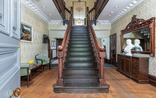 Отель Northop Hall Country House