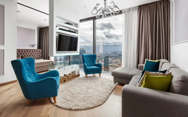 Romantic apart on 71 floor