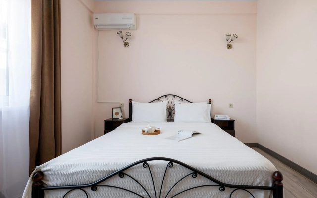 Апартаменты Red Apartments Крамского Верона