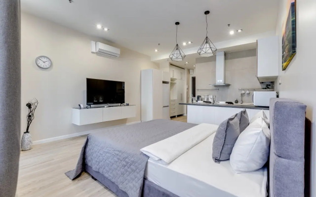 Апартаменты Стандартные с Балконом и Видом на Город Business Apartments