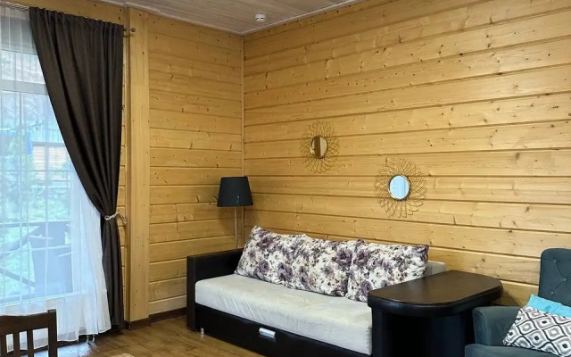 Апартаменты 102 в Family Alley