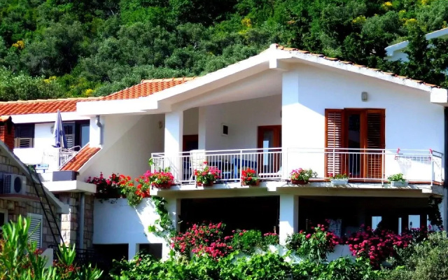 Апартаменты Sveti Stefan NR