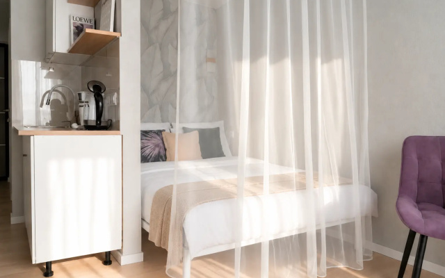 Квартира Атмосферная студия Летняя любовь у моря