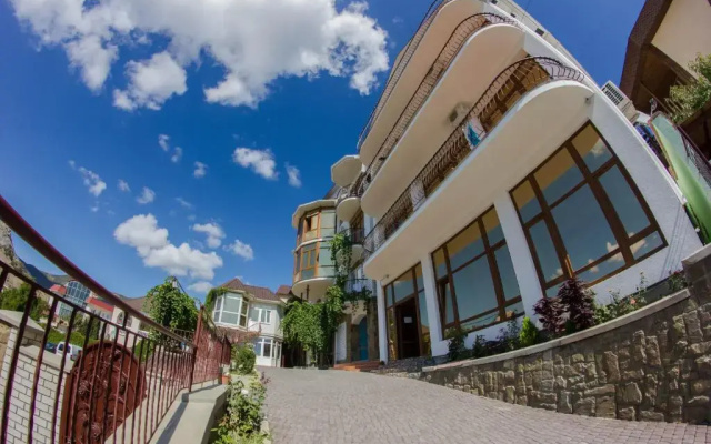 Graciya Guest House