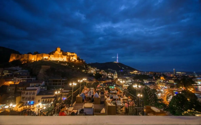 Grounds · Tbilisi — photo 8