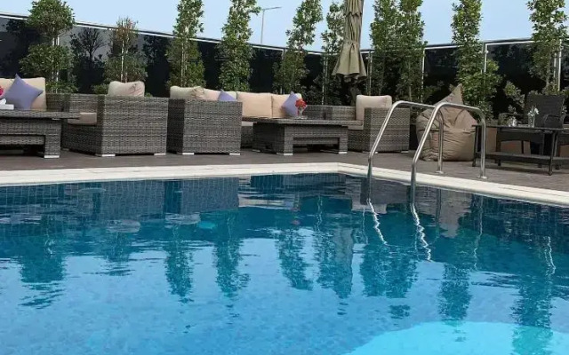 Royal View Hotel
