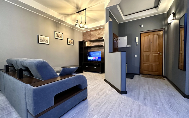 Квартира 2-комнатная Cтудия Yarapartments на Первомайской 19
