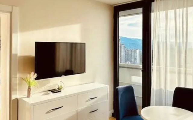 Magical Sunset at Sea Apartment Hotel · Batumi — photo 30