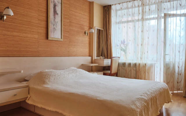 Апартаменты River apartment