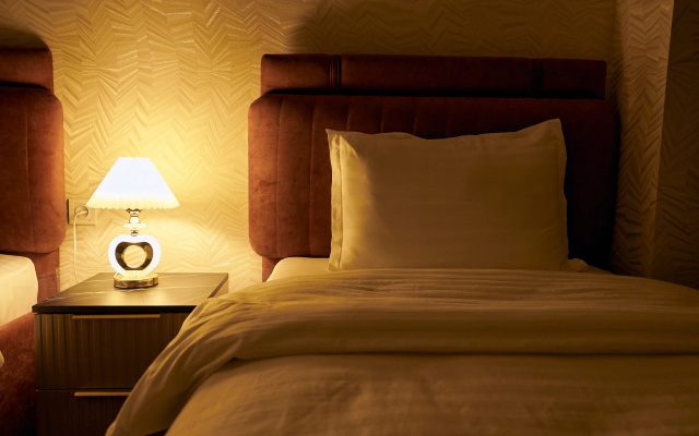 Отель Maksima Hotel