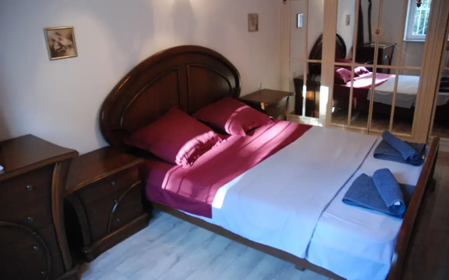 Апартаменты Cozy in Tbilisi Centre