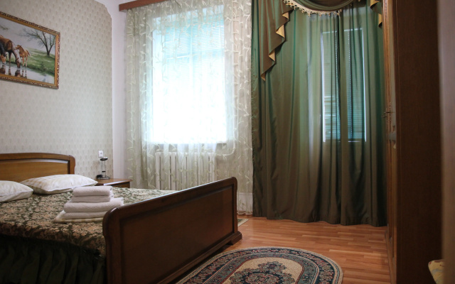 Отель Пик