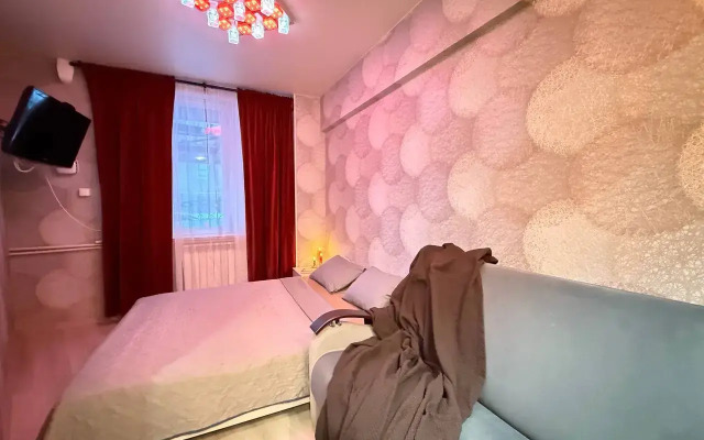 Квартира Апартамент возле метро 3