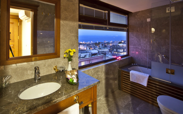 Отель Glk Premier Acropol Suites & Spa