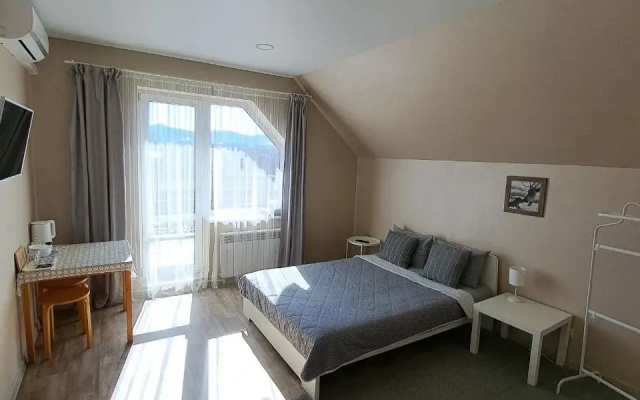 Мебелировванные комнаты Townhouse Klenovy