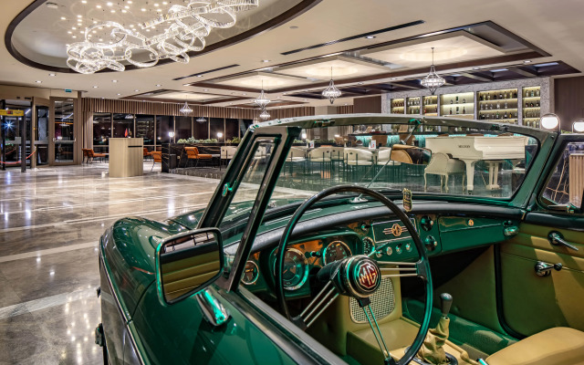 Grand Harilton Hotel