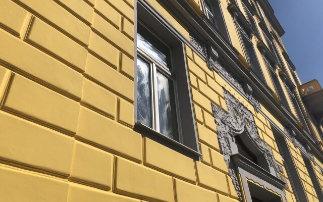 Отель Letna Garden Suites Чехия, Прага - отзывы, цены и фото номеров - забронировать отель Letna Garden Suites онлайн вид на фасад