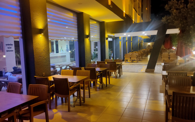Отель Altinersan Altinkum Didim