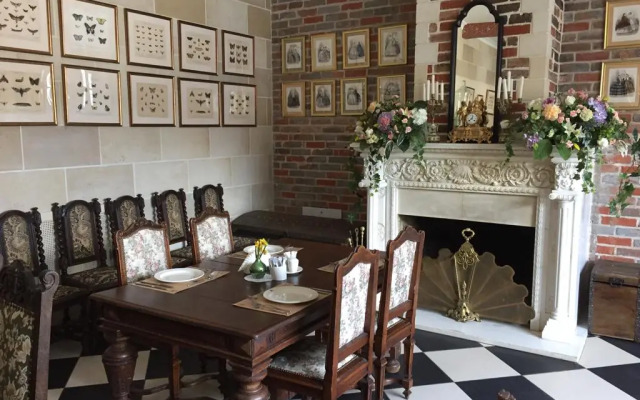 Замок La Ferme de Reve