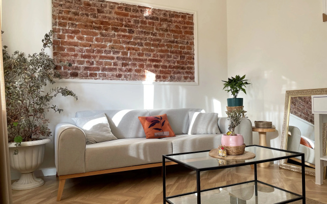 Апартаменты 2BR+2Bath entire apt with Balcony at central location