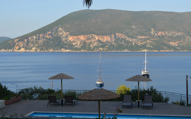 Апартаменты Martini Waterfront Suites