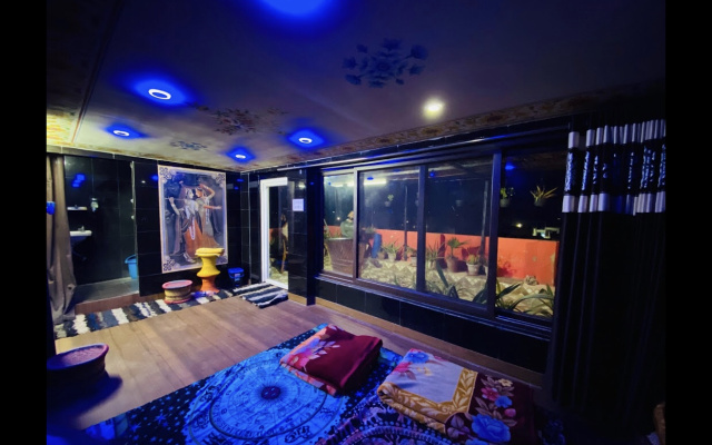 Хостел Bhoora House