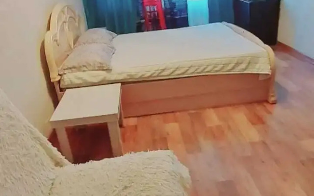 Квартира на Артема 116