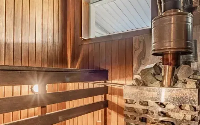 Частный Дом с Баней на Дровах