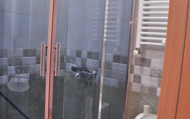 Bathroom · Tbilisi — photo 26