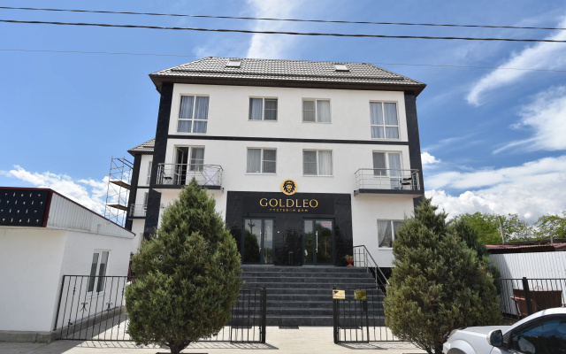 Отель Goldleo