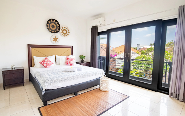 Вилла Villa with Amazing Pool and Rooftop Sun Terrace