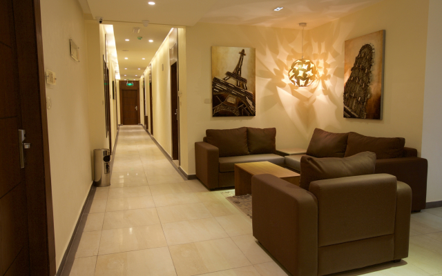 Отель Lujain Suites