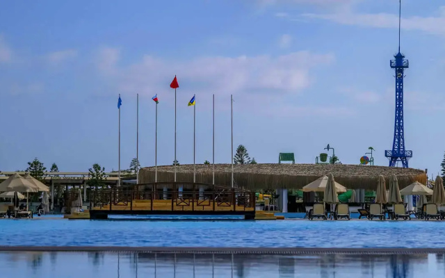 Курортный отель Grand Cortez And Spa (Halal Hotel)