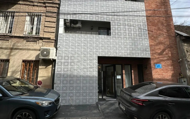 Hotel exterior · Tbilisi — photo 9
