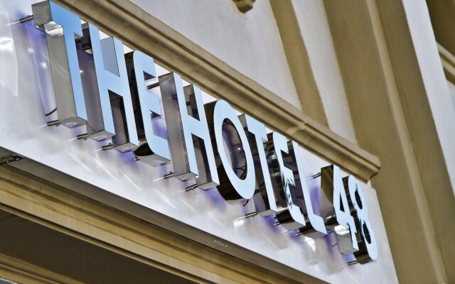 Отель The Hotel 48 1