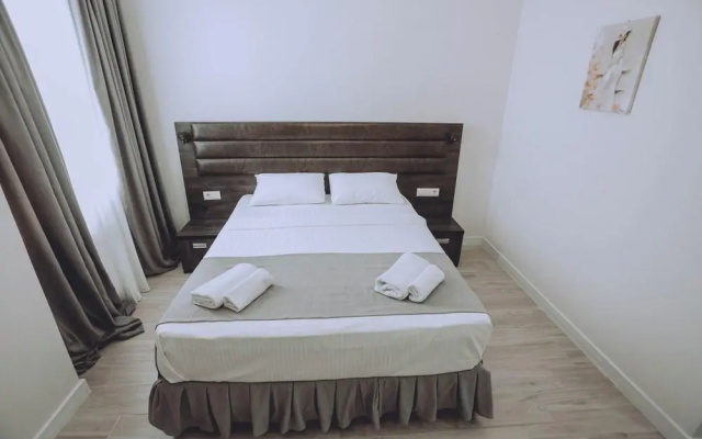 Guest rooms · Batumi — photo 33
