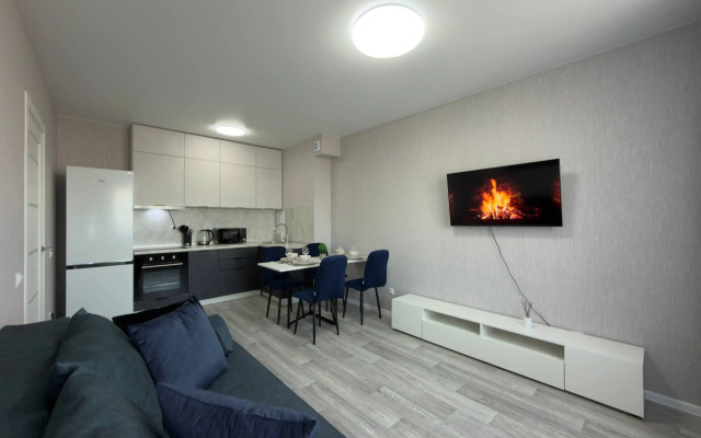 Квартира Home Hotel в Жк Околица