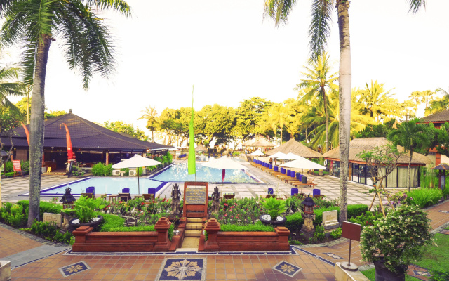 Апарт-Отель CLUB BALI FAMILY SUITES