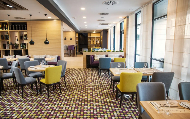 Hotel Premier Sofia Airport