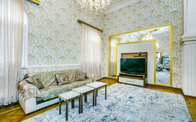 Апартаменты Premium at Nizami Street on Targovi