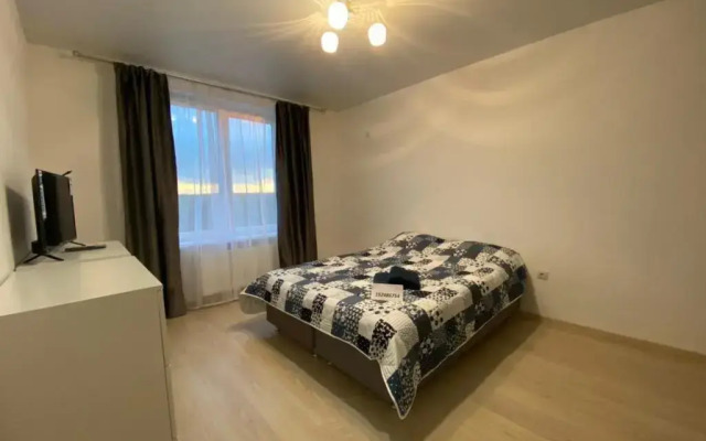 Апартаменты 4 Pant Family House Ватутинки на Нововатутинской